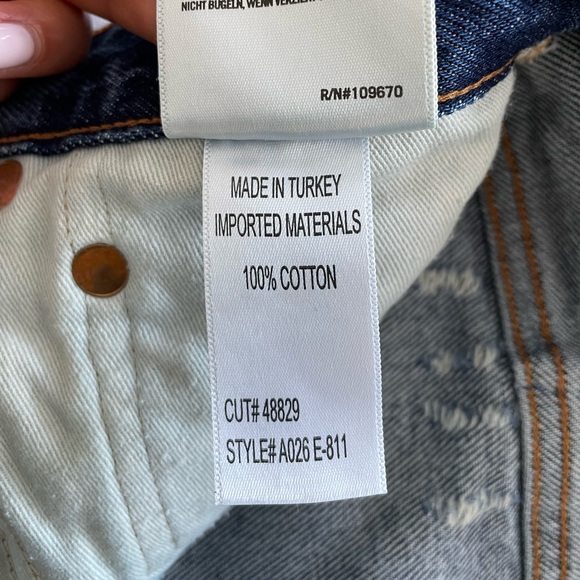 Agolde Parker Rocksteady Jean Shorts - Picture 7 of 7